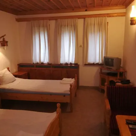 Hotel Siniya Han 3*