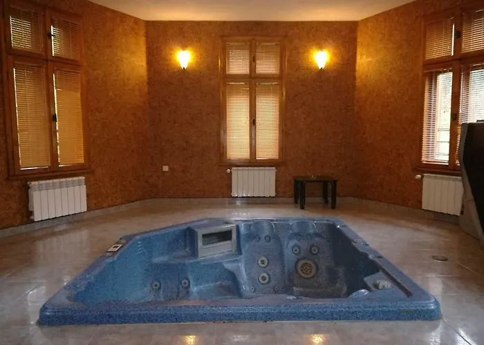 Hotel Siniya Han Hvoyna